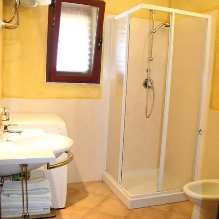 Apartmán New Orange 9 *