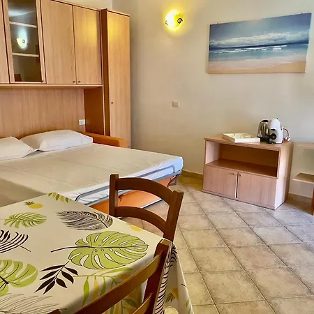 Apartmán New Orange 9 *